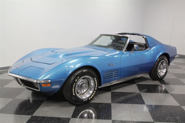 1970 Blue Chevrolet Corvette