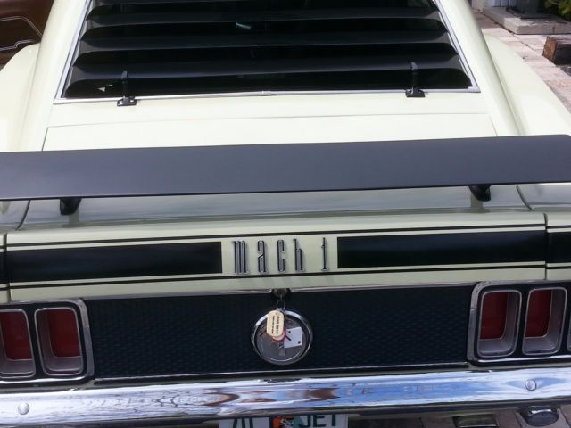 1970 Light Ivy Yellow Ford Mustang Fastback