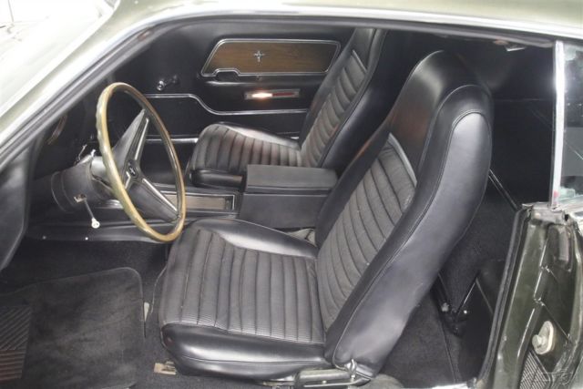 1970 Green Ford Mustang