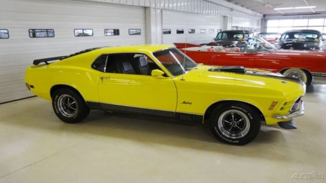 1970 Orange Ford Mustang