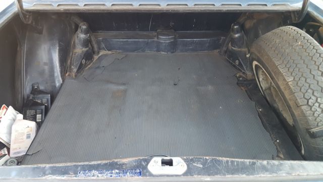 1971 White Mercedes-Benz 200-Series Sedan