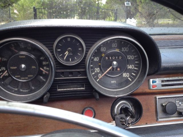 1970 Gray Mercedes-Benz 200-Series