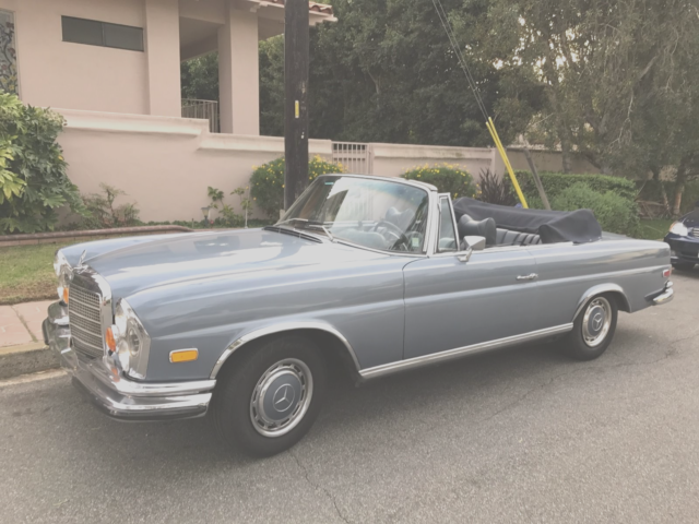 1970 Steel Blue Mercedes-Benz 200-Series Convertible
