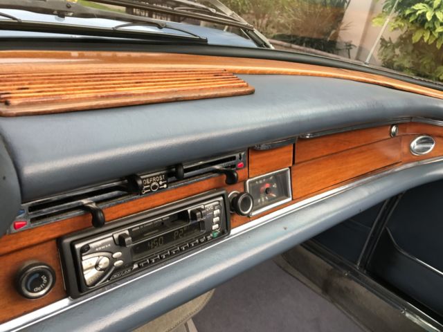 1970 Steel Blue Mercedes-Benz 200-Series Convertible