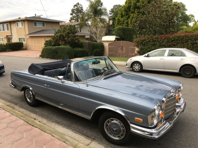 1970 Steel Blue Mercedes-Benz 200-Series Convertible