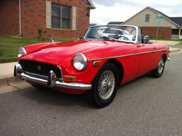 1970 Red MG MGB U/K