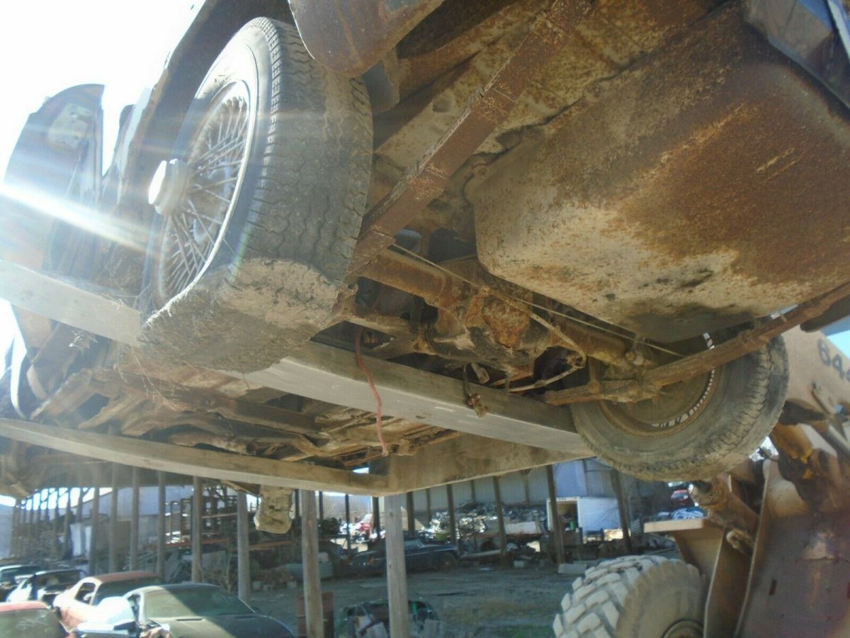 1970 Brown MG MGB Convertible