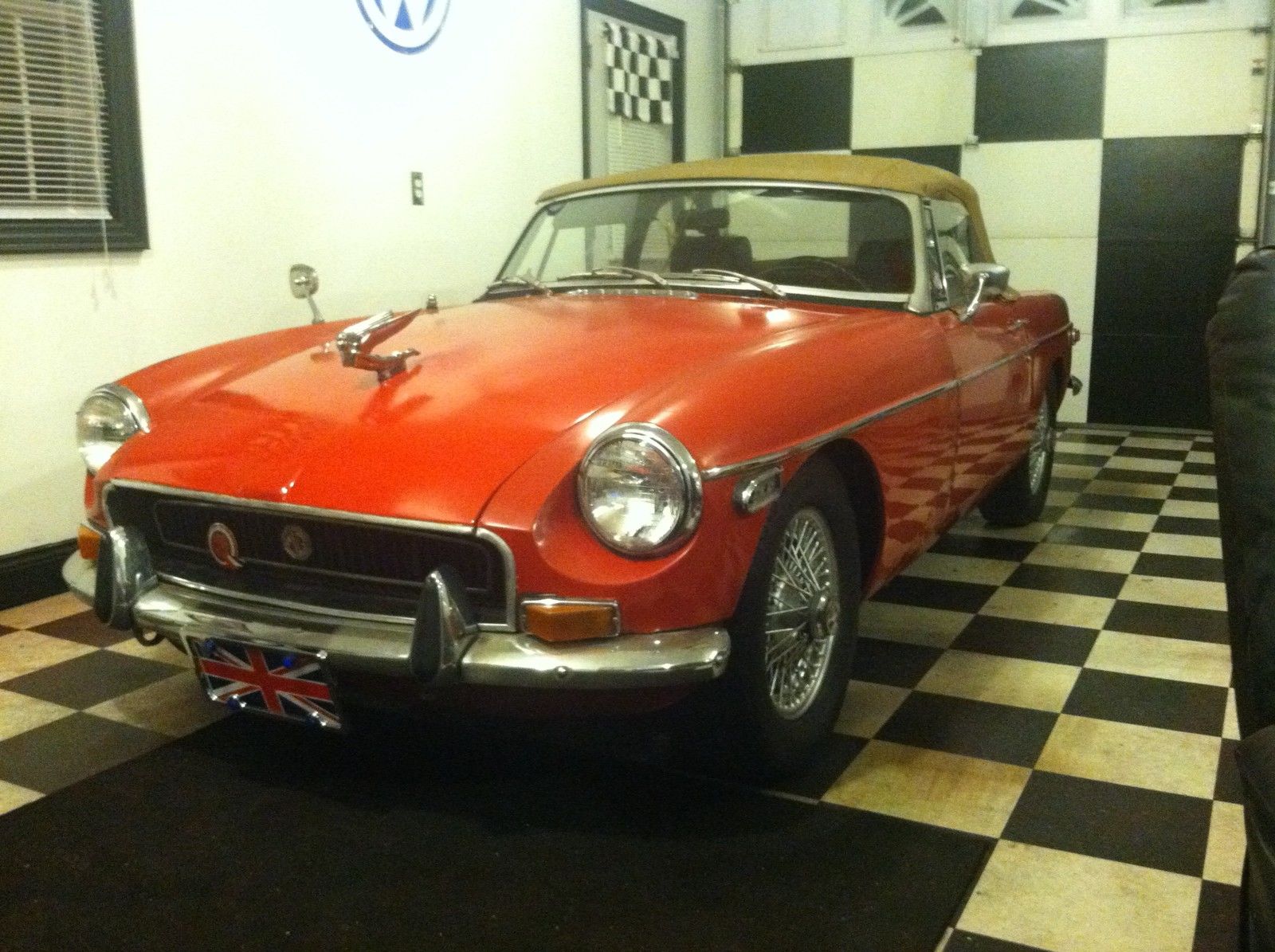 1970 Red MG MGB Convertible