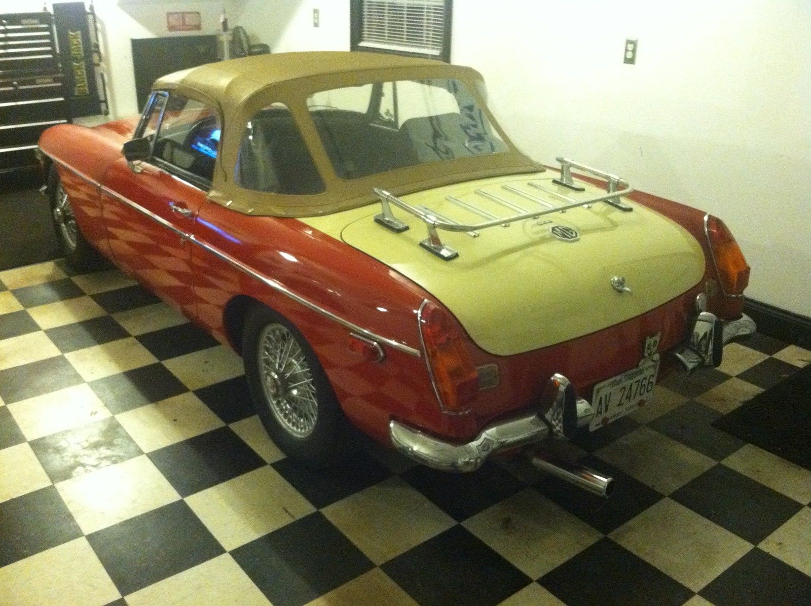 1970 Red MG MGB Convertible