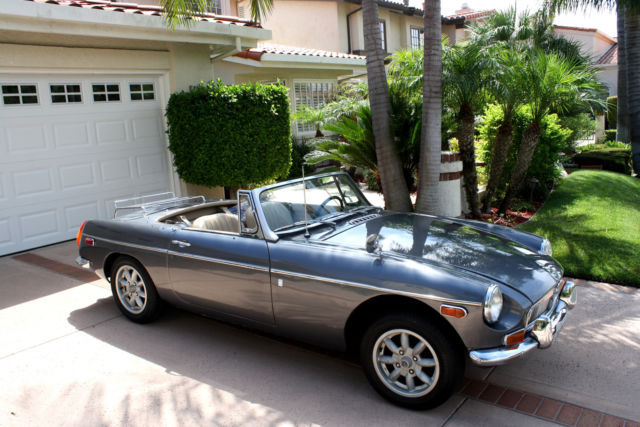 1970 Gunmetal Pearl MG MGB Convertible