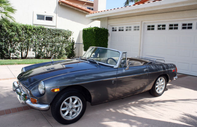 1970 Gunmetal Pearl MG MGB Convertible
