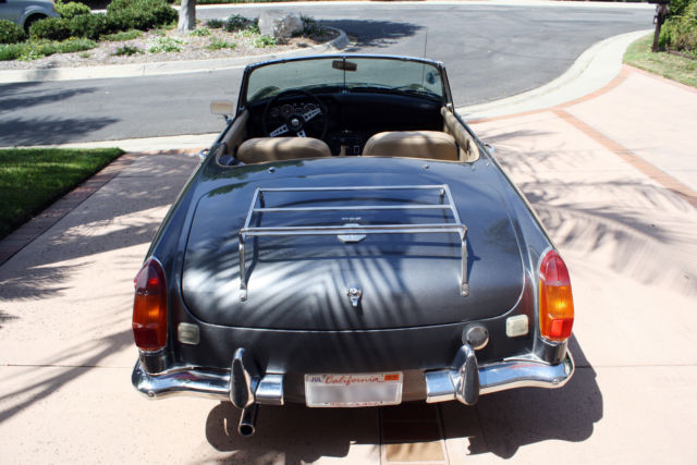 1970 Gunmetal Pearl MG MGB Convertible