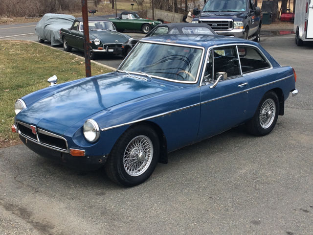 1970 Blue MG MGB Coupe