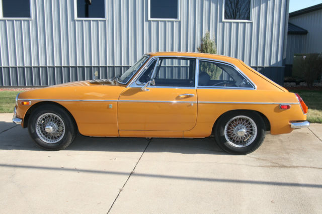 19700000 MG MGB