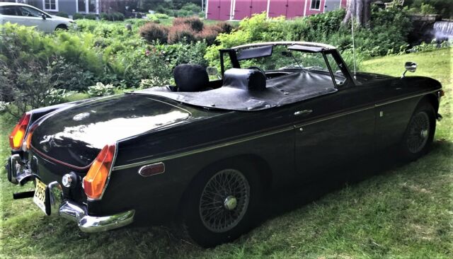 1970 Black MG MGB Roadster