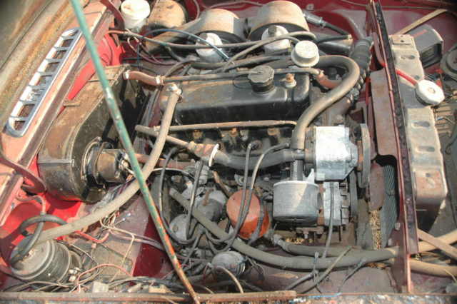 1970 Red MG MGB Convertible