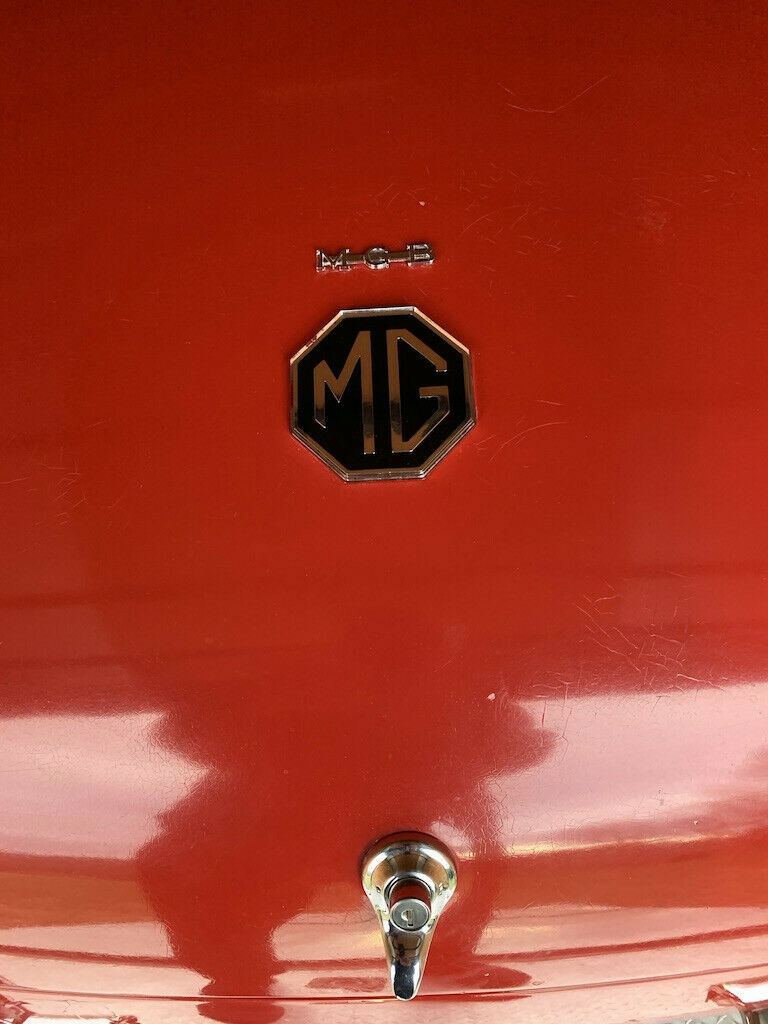 1970 Red MG MGB Convertible
