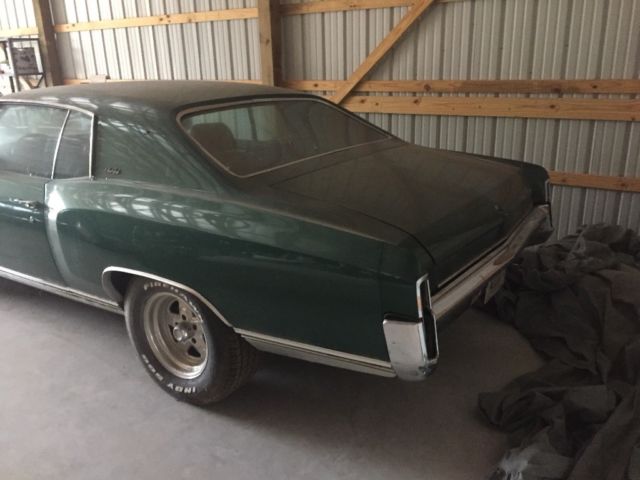 1970 Green Chevrolet Monte Carlo