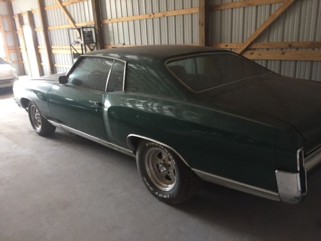1970 Green Chevrolet Monte Carlo