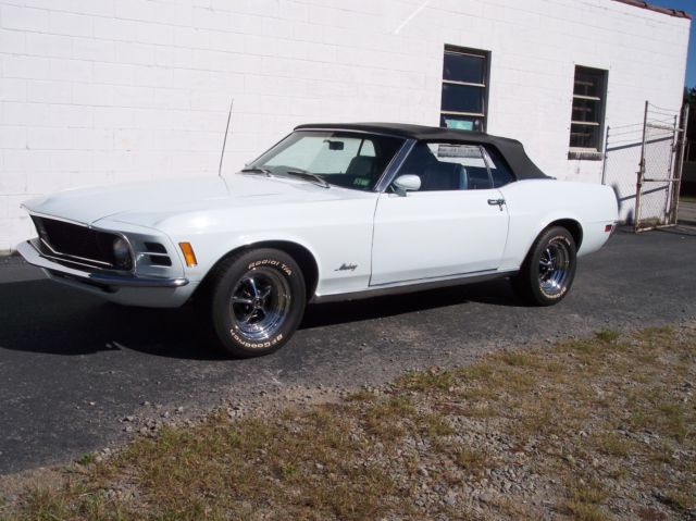 1970 Diamond Blue (N)  PAINT CODE Ford Mustang Convertible