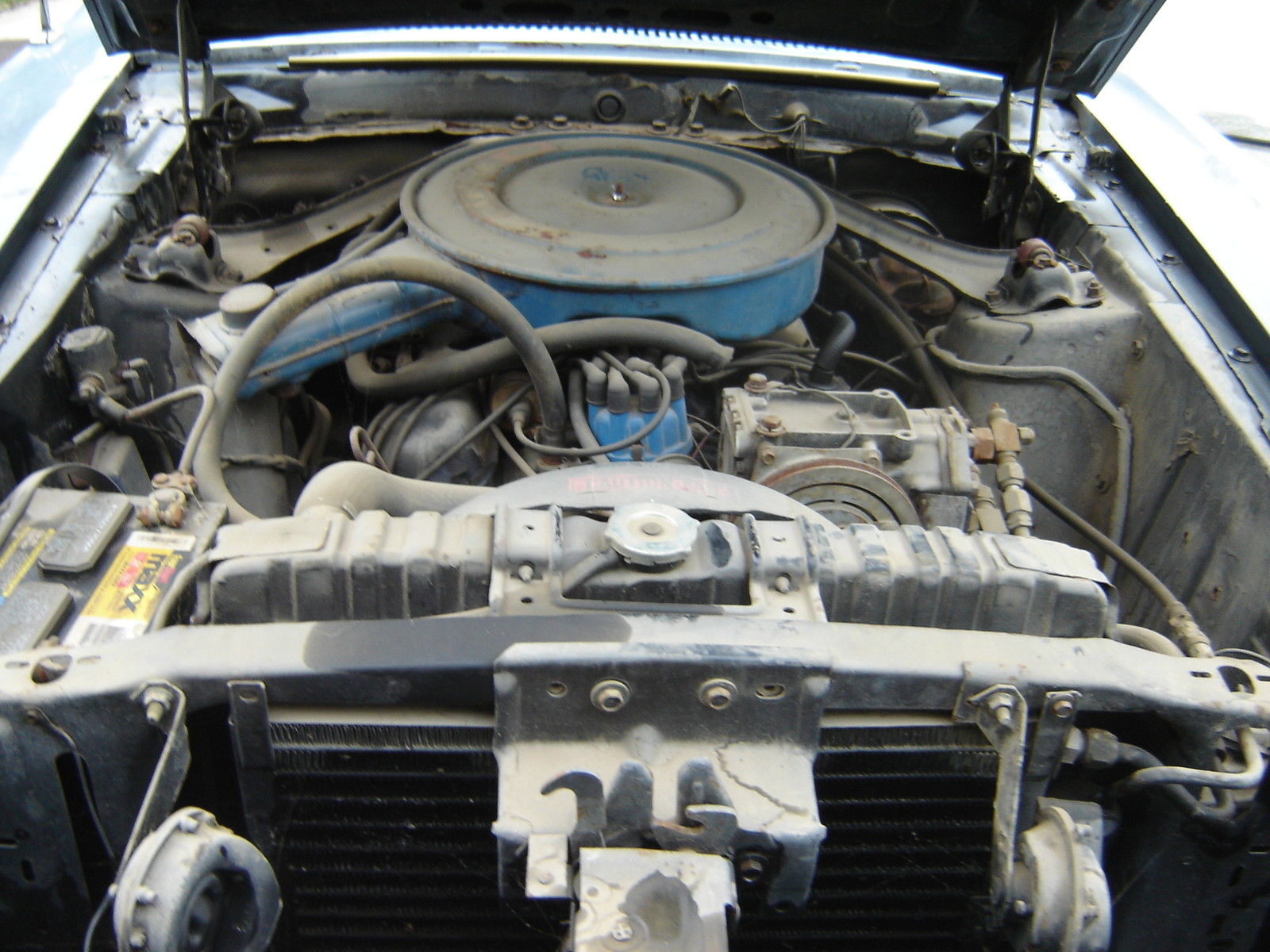 1970 primer gray Ford Mustang