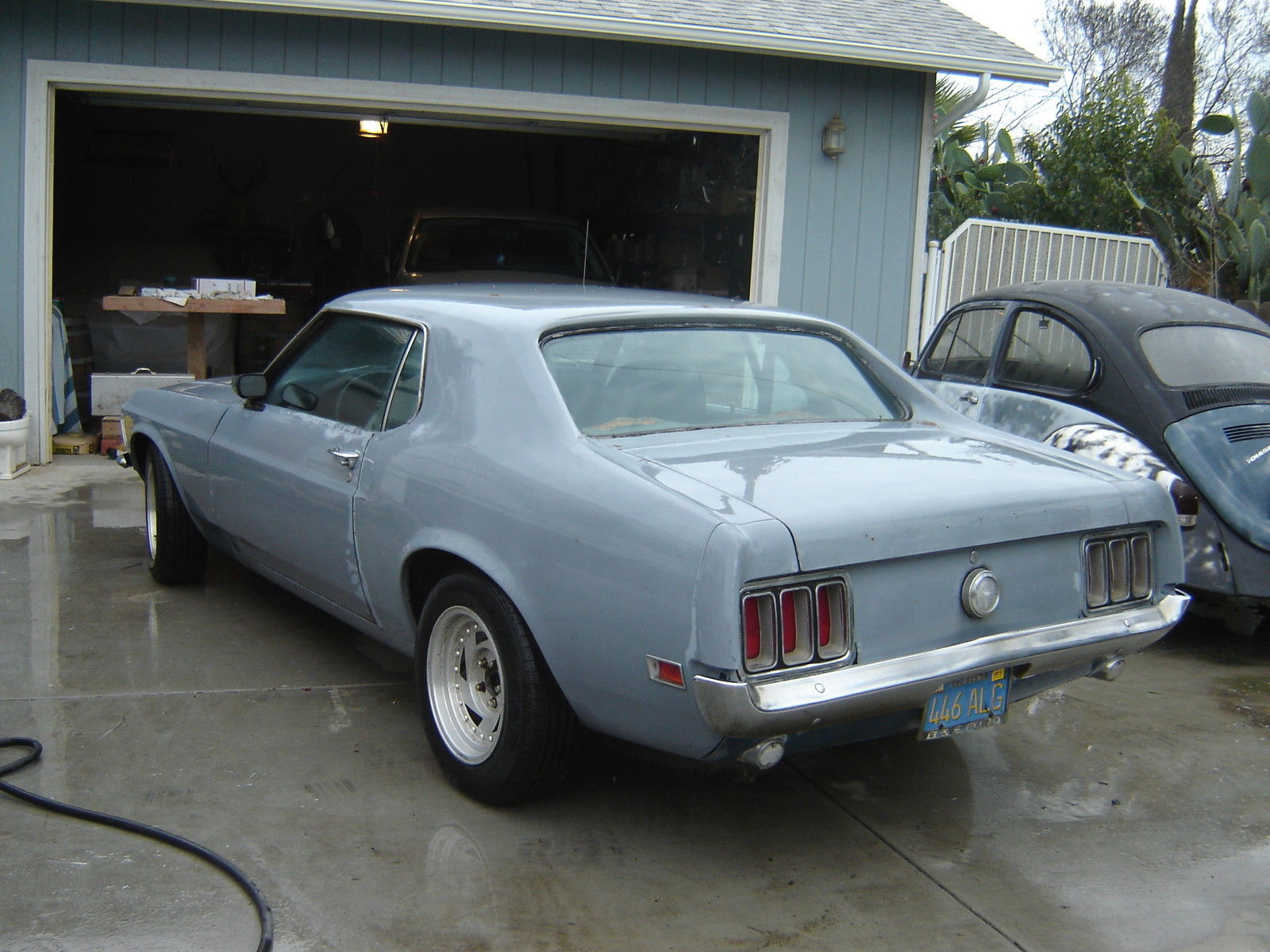 1970 primer gray Ford Mustang