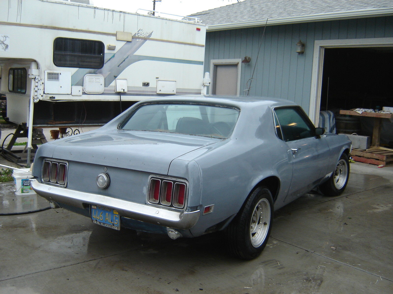 1970 primer gray Ford Mustang