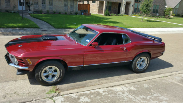 1970 Red Ford Mustang Fastback