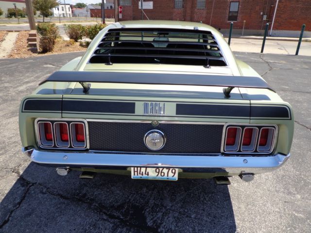 1970 Lime green metalic Ford Mustang Coupe