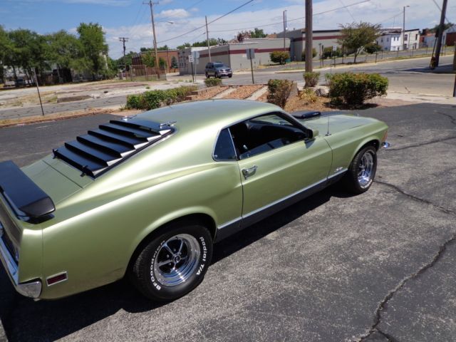 1970 Lime green metalic Ford Mustang Coupe