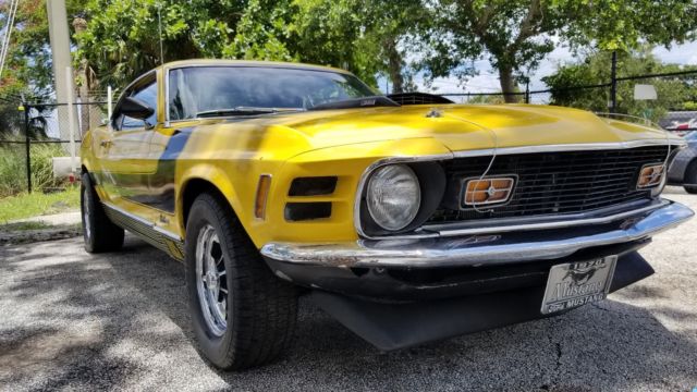 1970 Yellow Ford Mustang Fastback
