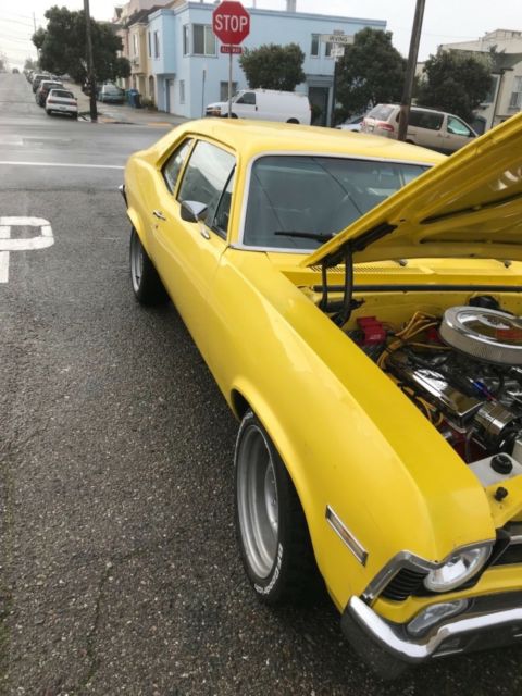 1970 Yellow Chevrolet Nova 2dr
