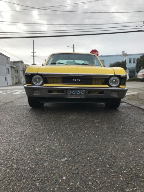 1970 Yellow Chevrolet Nova 2dr