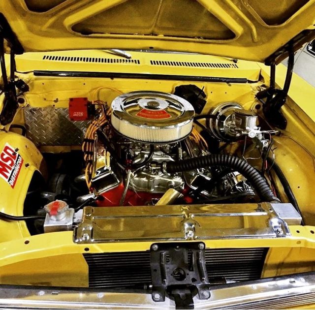 1970 Yellow Chevrolet Nova 2dr