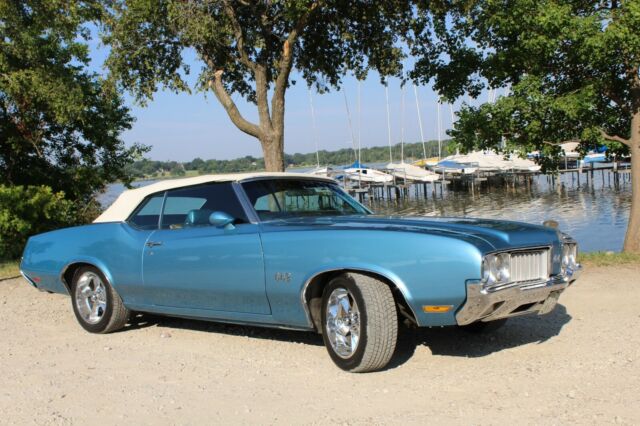 1970 Blue Oldsmobile Other Convertible