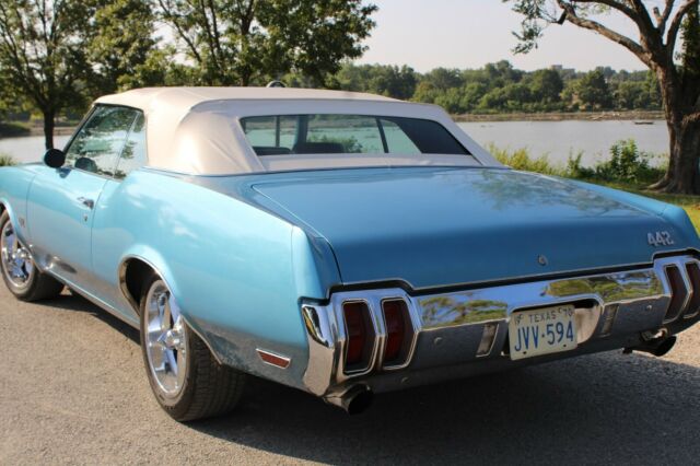 1970 Blue Oldsmobile Other Convertible