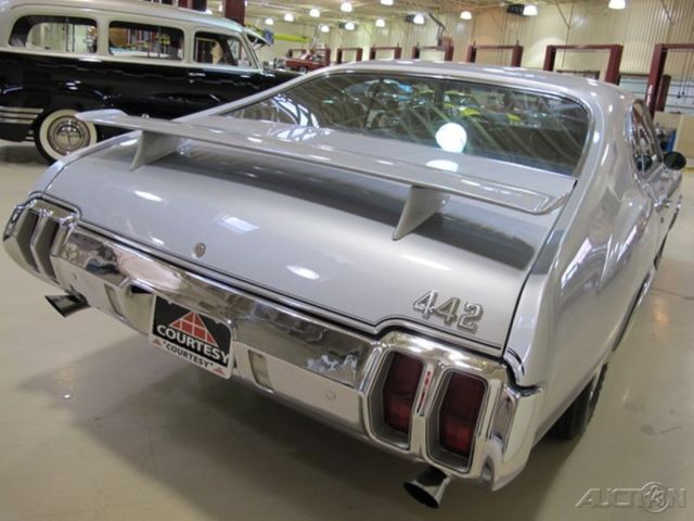 1970 Silver Oldsmobile Other