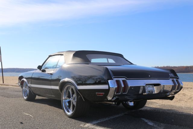 1970 Black Oldsmobile 442 Convertible
