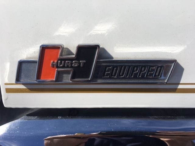 1970 White gold stripe Oldsmobile 442 Hardtop