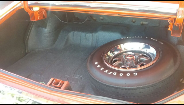 1970 Red Oldsmobile 442 Coupe