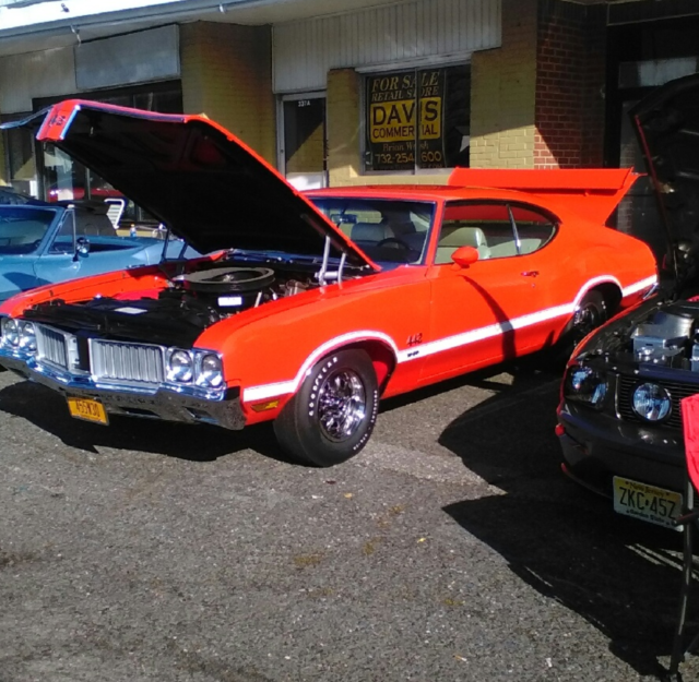 1970 Red Oldsmobile 442 Coupe