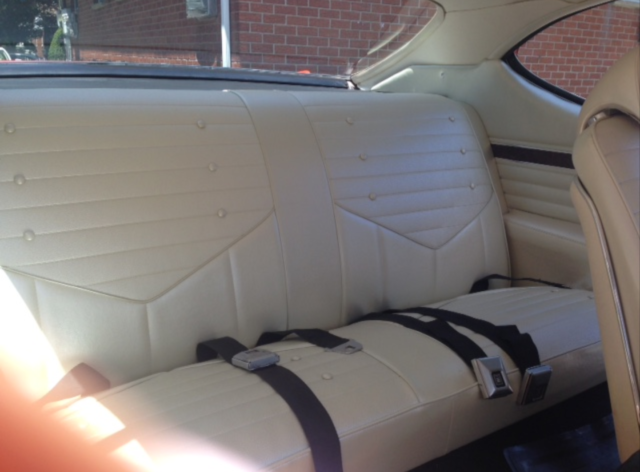 1970 Red Oldsmobile 442 Coupe