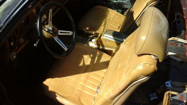 1970 Sherwood green Oldsmobile 442 Convertible