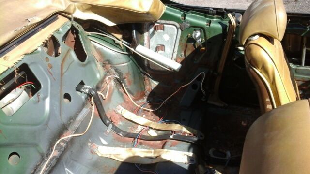 1970 Sherwood green Oldsmobile 442 Convertible