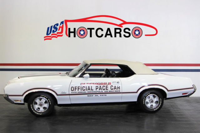 1970 White Oldsmobile Cutlass Pacecar Convertible