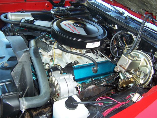 1970 Red Oldsmobile Cutlass Coupe