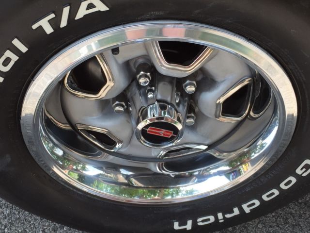 1970 Red Oldsmobile Cutlass Coupe