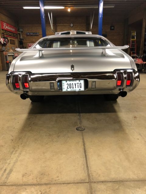 1970 Silver Oldsmobile 442 Coupe