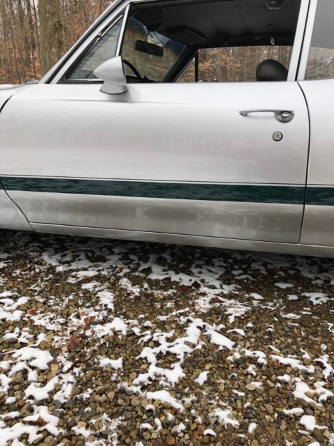 1970 Silver Oldsmobile 442 Coupe
