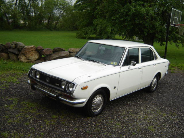 1970 white Toyota Corona U/K
